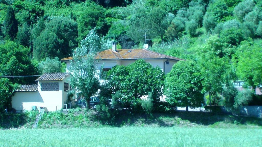 Podere Di Valli Санта-Мария-а-Монте Экстерьер фото